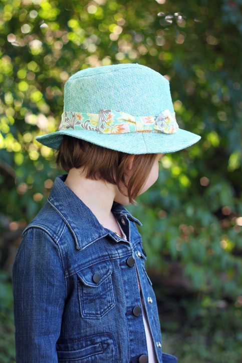 Kids Fedora Hat Pattern Review. www.thecottagemama.com
