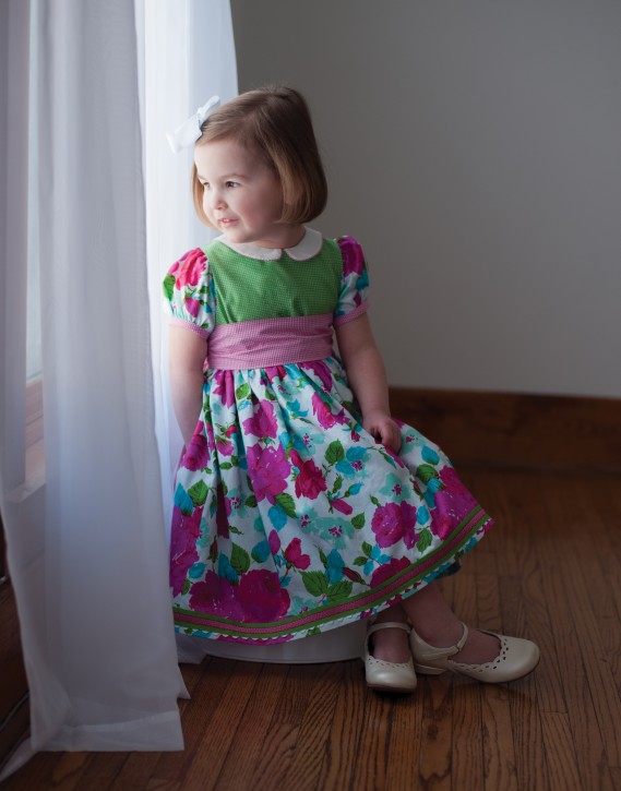 Sew Classic Clothes for Girls: 20 Girls' Dresses, Outfits and Accessories from The Cottage Mama. www.thecottagemama.com/book