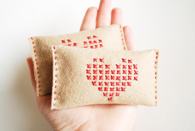 Free Patterns to Sew for Valentine's Day on The Cottage Mama. www.thecottagemama.com