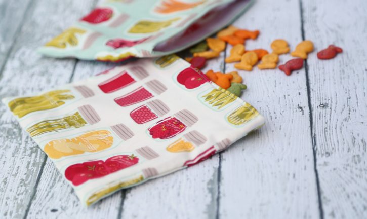 Reusable Snack Bag Tutorial by Lindsay Wilkes from The Cottage Mama