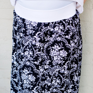 The Modest Mom - Maternity Skirt Giveaway - The Cottage Mama