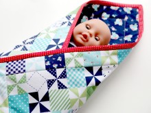 Baby Doll Pouch Blanket Tutorial