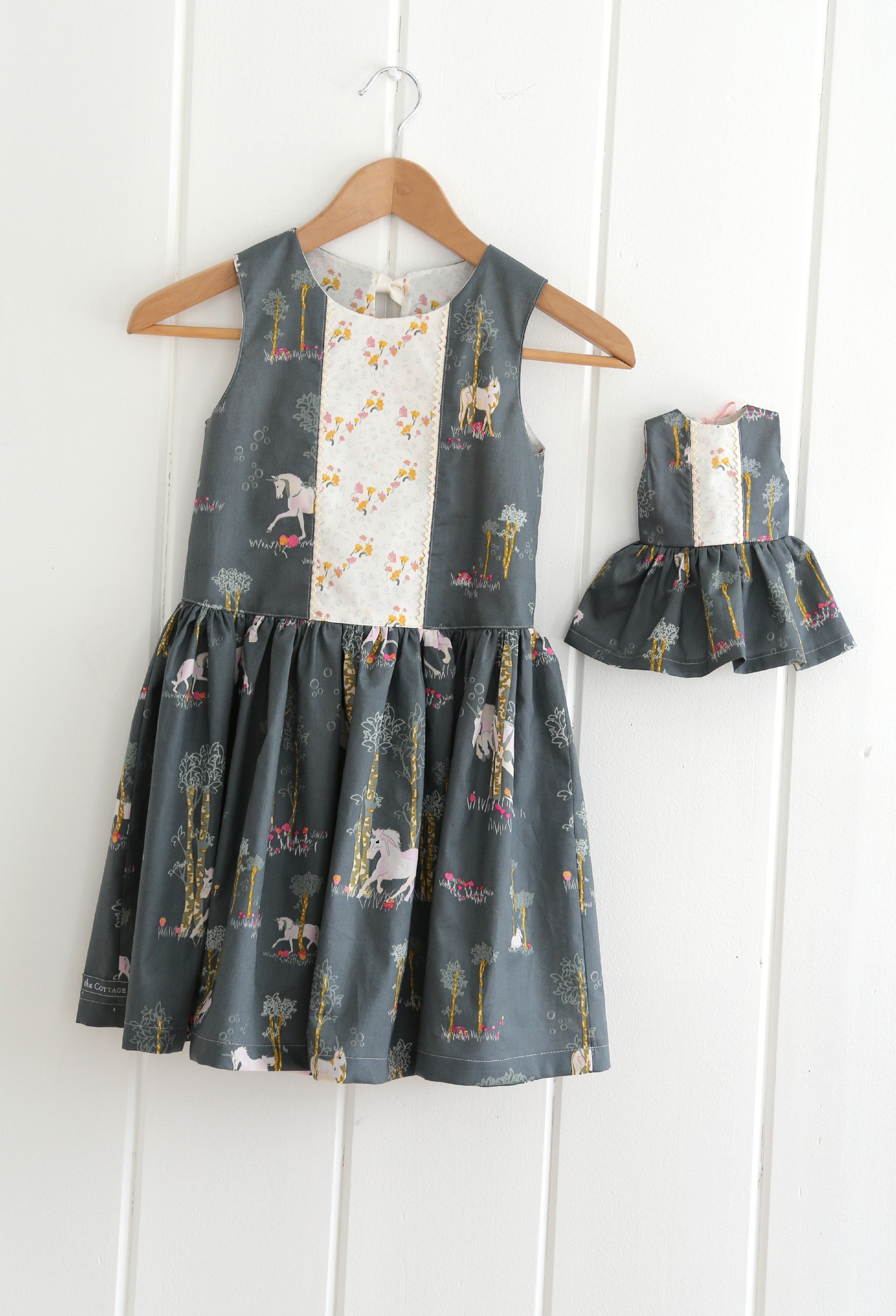 Baby frock design store 2015