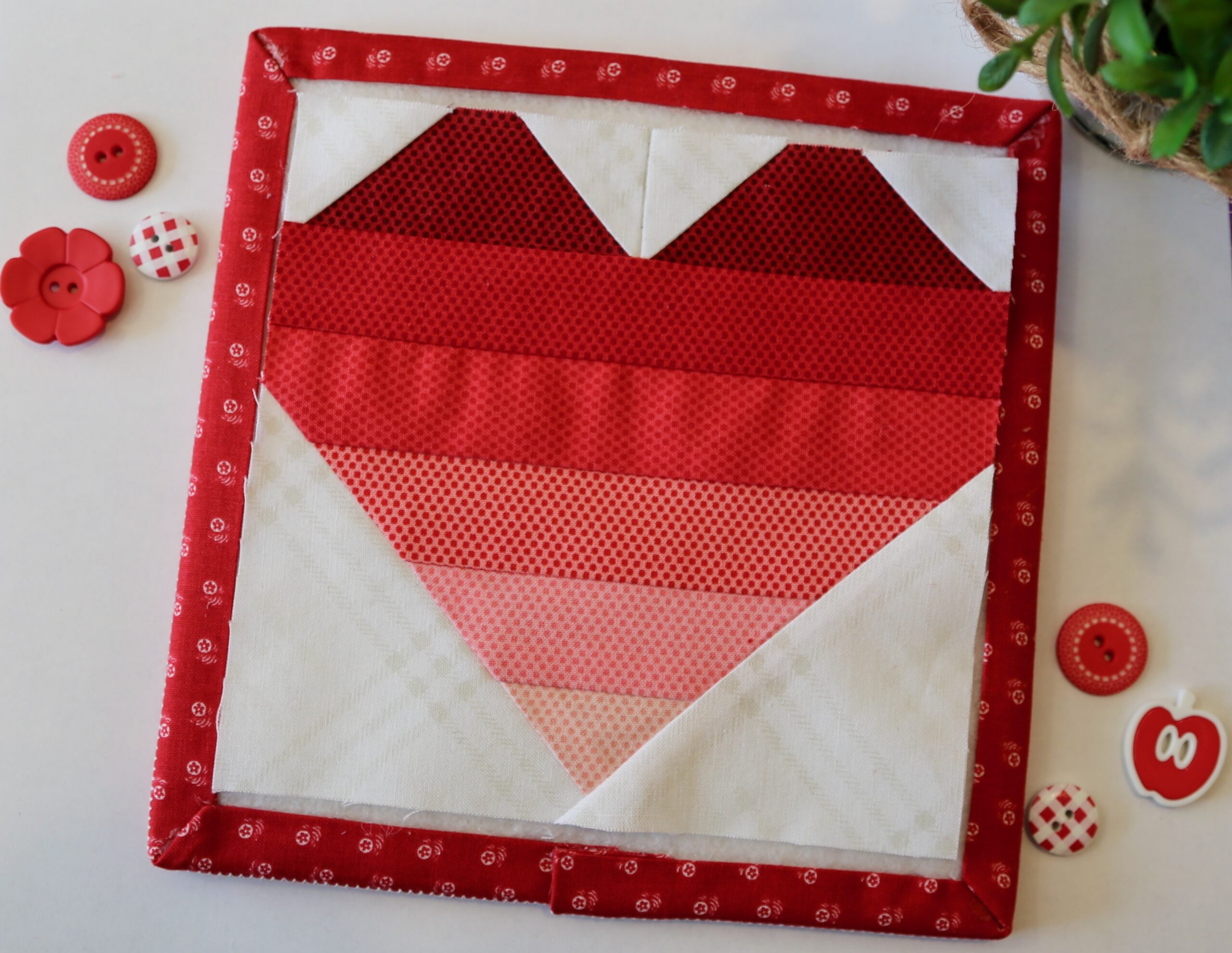 Shine Together: Heart Block Pattern - The Cottage Mama